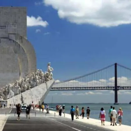 Altido Central 1-br Flat One Step From Chiado Apartamento Lisboa