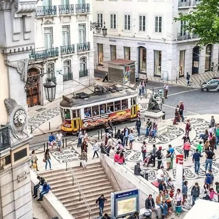 Altido Central 1-br Flat One Step From Chiado Lisboa